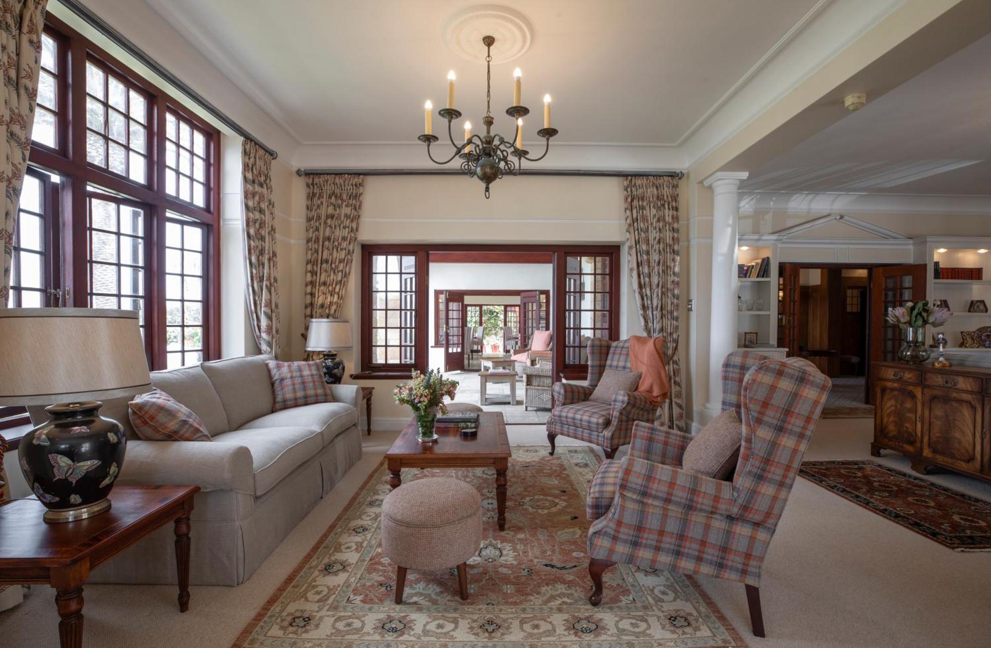 St James Guest Houses Kalk Bay Bagian luar foto