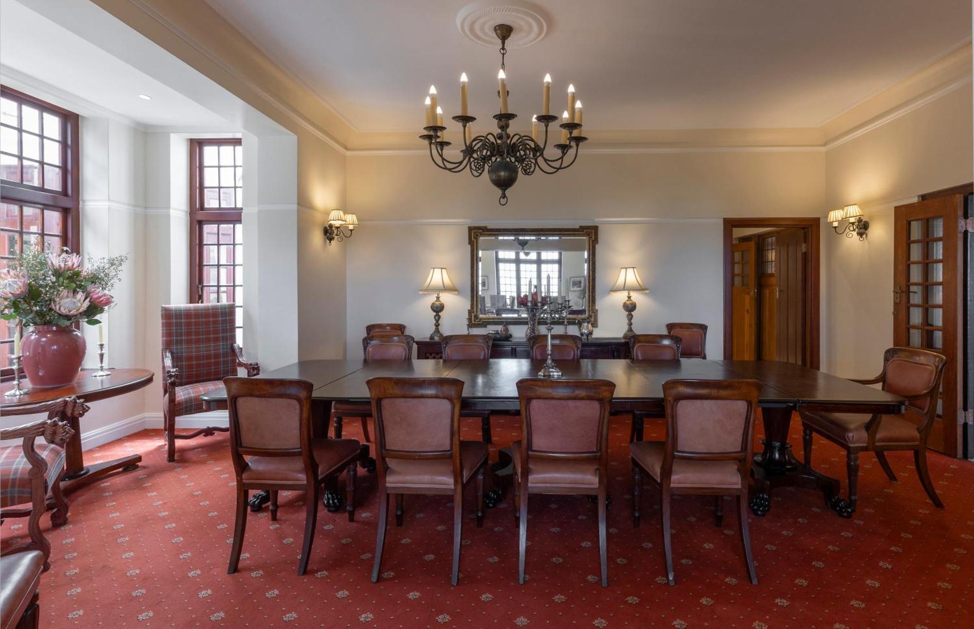 St James Guest Houses Kalk Bay Bagian luar foto