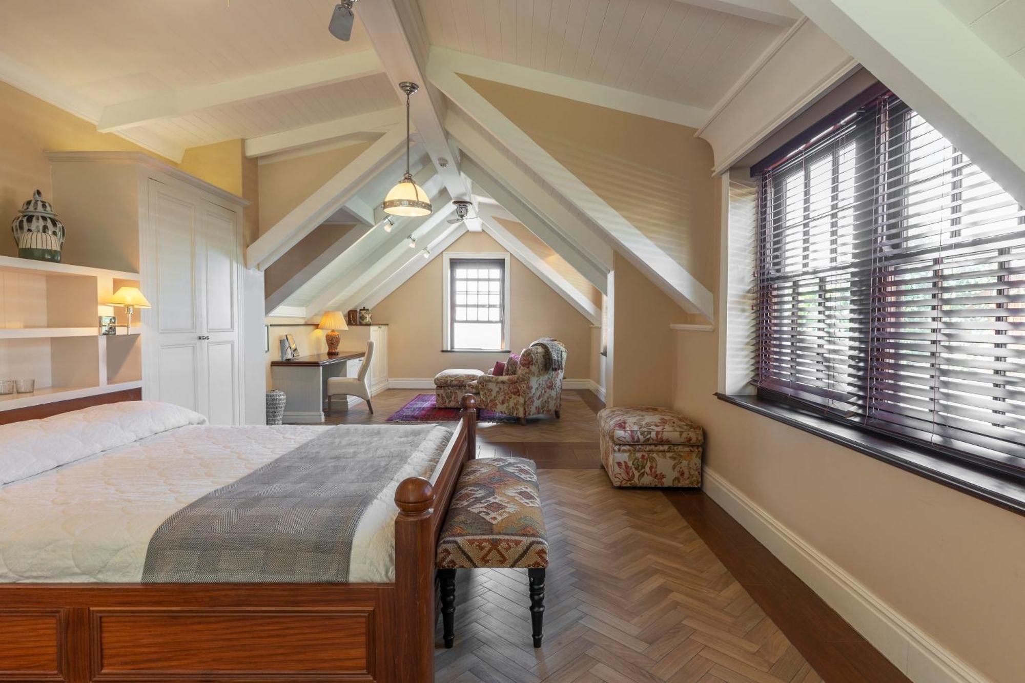 St James Guest Houses Kalk Bay Bagian luar foto
