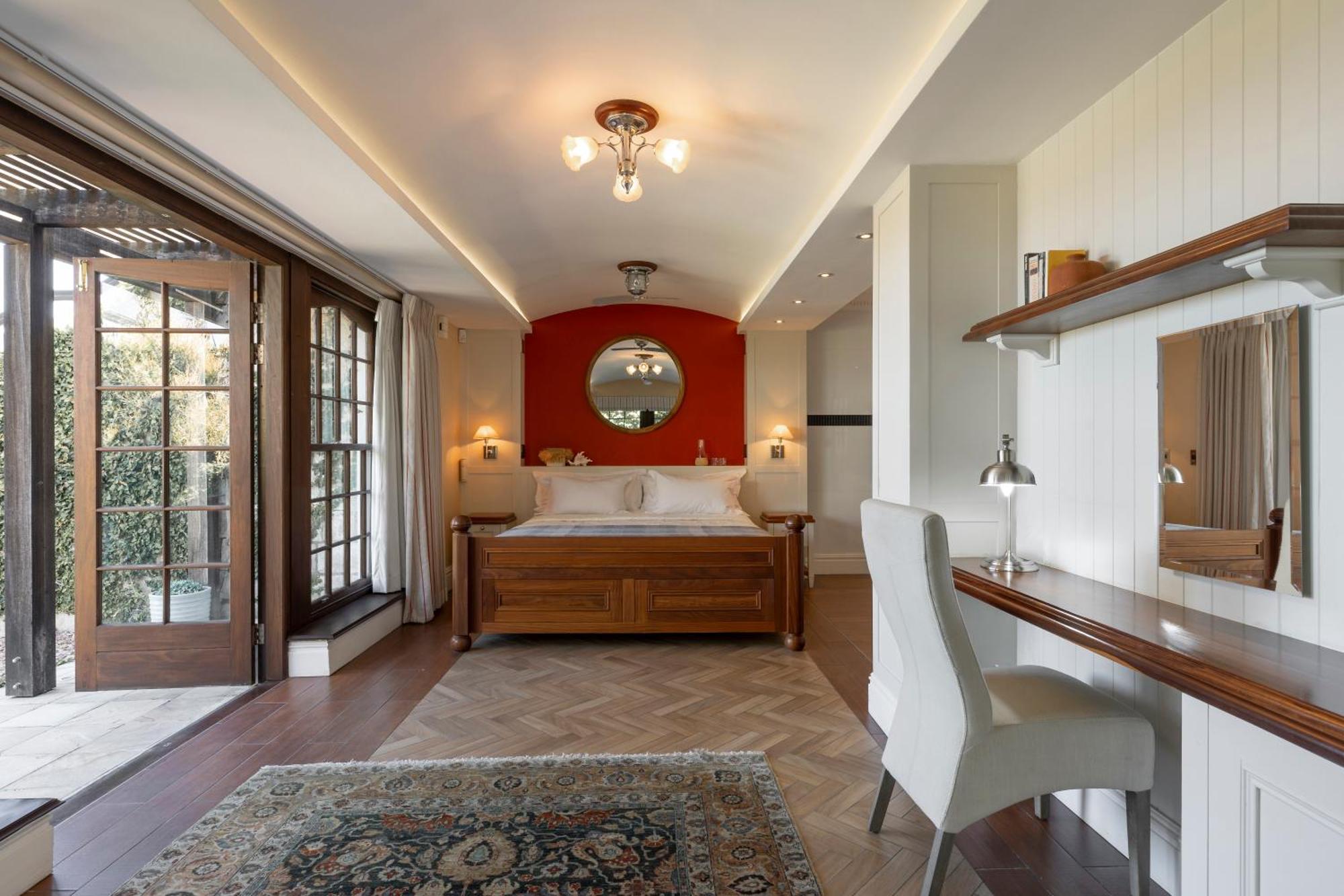 St James Guest Houses Kalk Bay Bagian luar foto